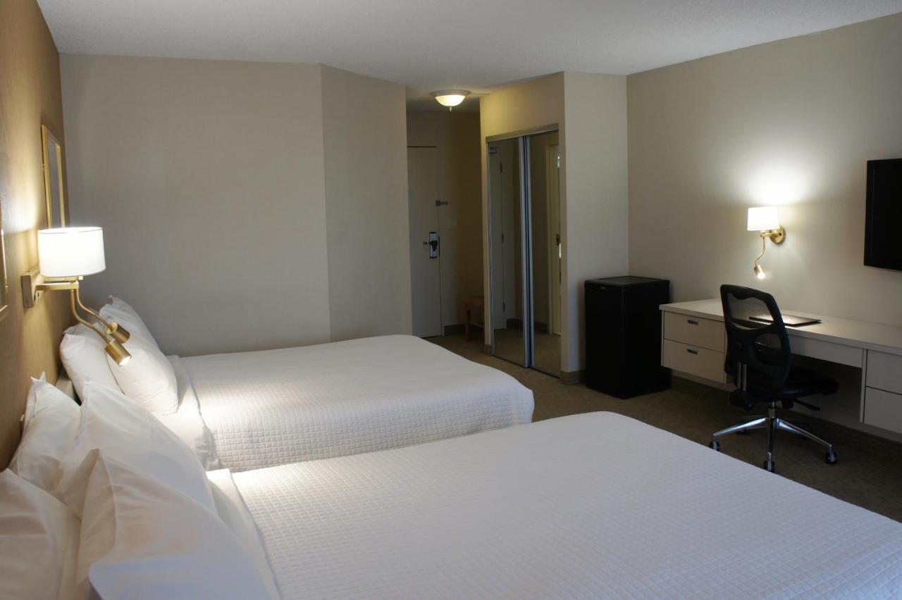 Hotel Castel Granby Bagian luar foto